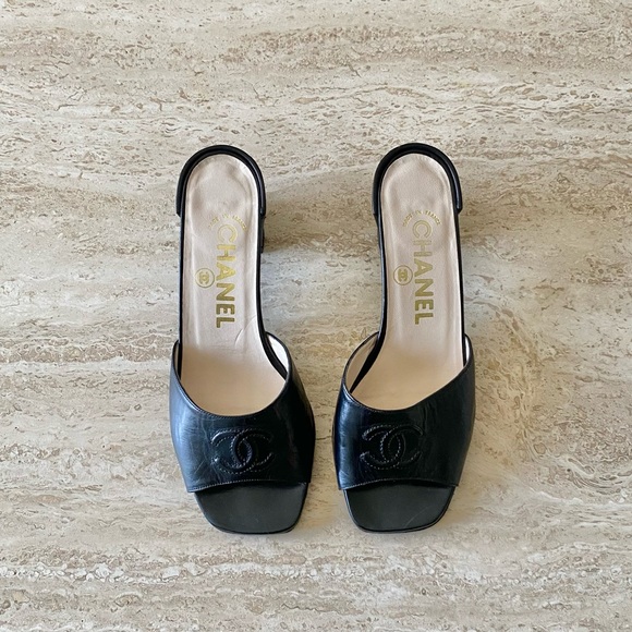CHANEL Shoes - Vintage Chanel CC Mule Block Heel Sandals